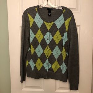 ALMOST ALL under $6 !!! Closet closing 12/28